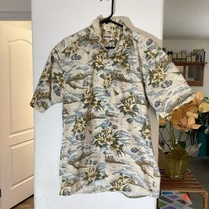 Campia Moda Beige and Green Floral Shirt